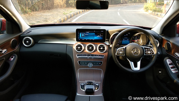 Mercedes-Benz C220D Review — Is The Facelift A Better Option?