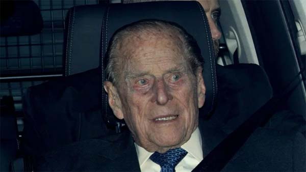 Prince Philip’s Land Rover Freelander 2 Flips Over In Car Accident; No Injuries Reported