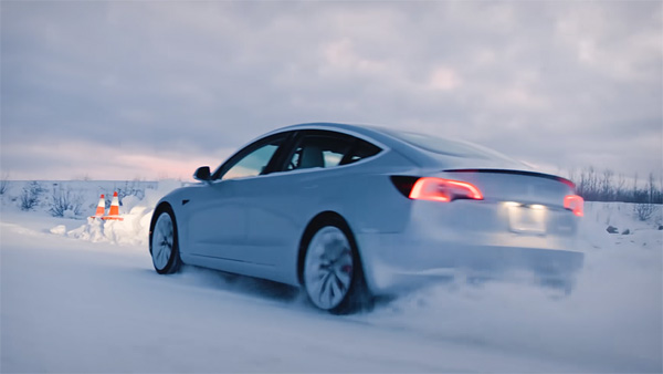 Tesla Model 3 Drifts In Snow; Displays Technical Prowess Tesla Model 3 Drifts In Snow; Displays Technical Prowess