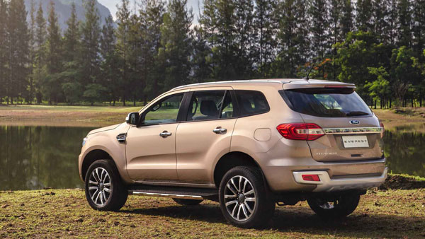 Ford Endeavour Pre-Facelift Discount Offers