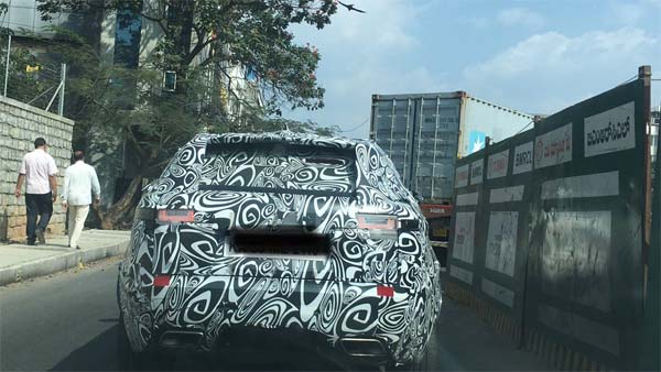 Spy Pics Of New Range Rover Evoque