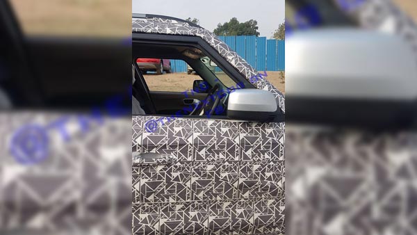 Mahindra TUV300 Facelift Spy Pics