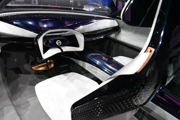 nissan imq concept interior