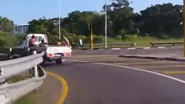 Man Falls Off LCV’s Cargo Bay On A Highway