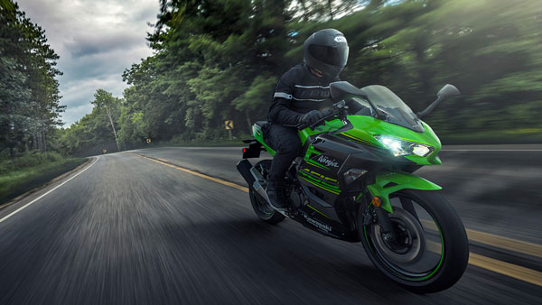 Kawasaki Patents Battery Swap Tech For Electric Bikes