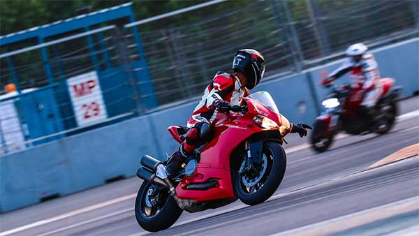 Ducati Riding Experience 2019