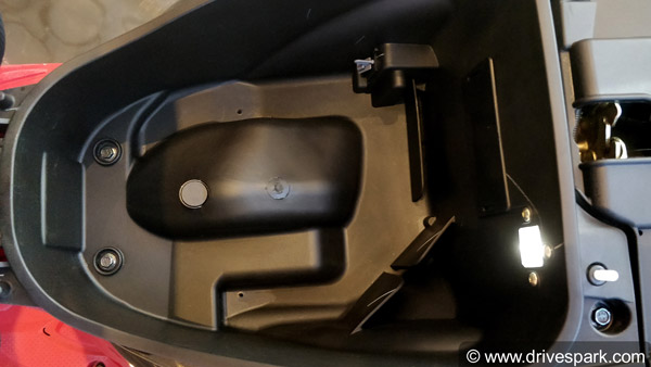 Hero Maestro Edge 125 First Ride Review