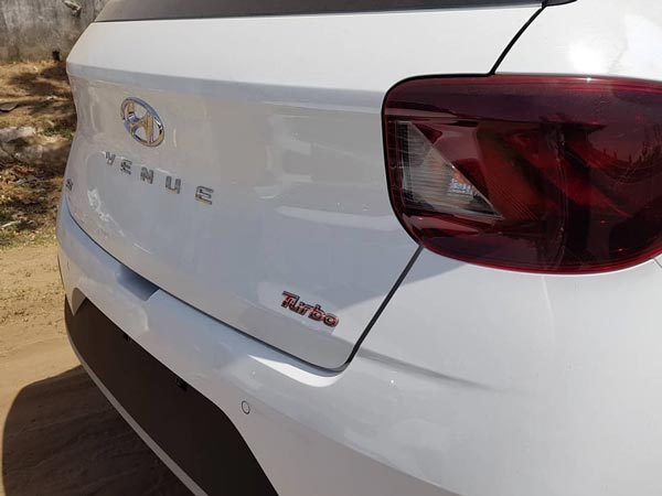 Hyundai Venue Arrives At Dealerships