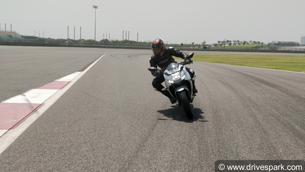 Suzuki Gixxer SF 250 First Ride Review