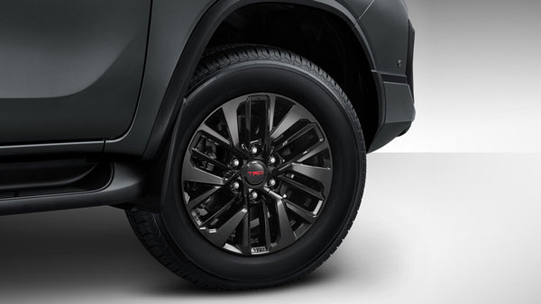 Toyota Fortuner TRD Sportivo SUV Showcased At Indonesia — All Specs And Details