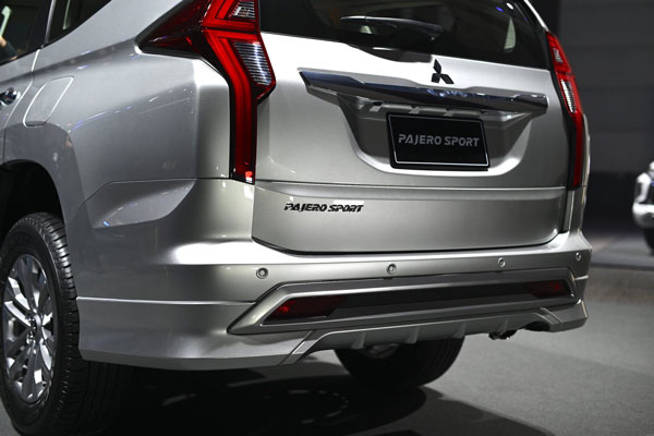 Mitsubishi Pajero Sport Facelift Revealed: Details & All You Need To Know