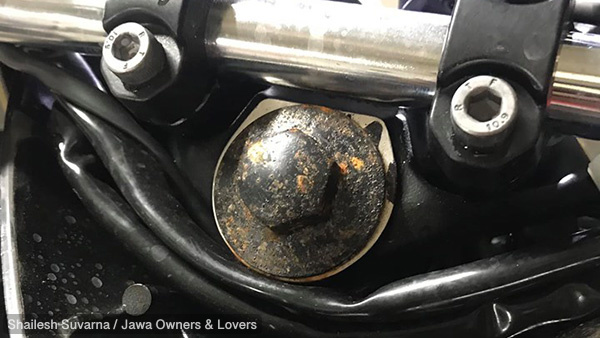 Jawa Bike Rust Issues: Owners Forced To Share Images & Complaints