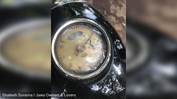 Jawa Bike Rust Issues: Owners Forced To Share Images & Complaints