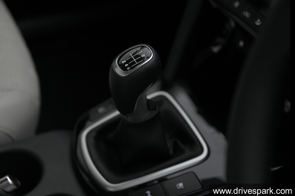 Kia Seltos Top Features: Here Are The Key Features Available On The Kia Seltos SUV Kia Seltos Top Features: Here Are The Key Features Available On The Kia Seltos SUV