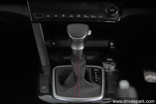 Kia Seltos Top Features: Here Are The Key Features Available On The Kia Seltos SUV Kia Seltos Top Features: Here Are The Key Features Available On The Kia Seltos SUV