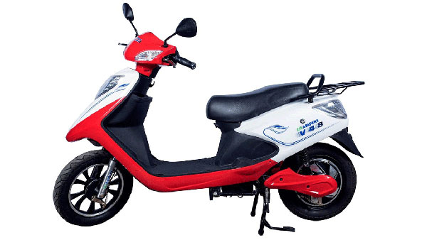 Ampere Electric Scooter Discounts & Benefits: Festive Season Offers Up To Rs 26,990 On Entire Range
