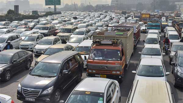 Driver’s License Application Numbers Increase: Transport Department Servers Crash