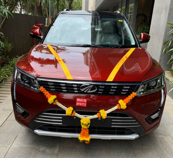 Mahindra MD Pawan Goenka Buys The XUV300: First Car In 26 Years