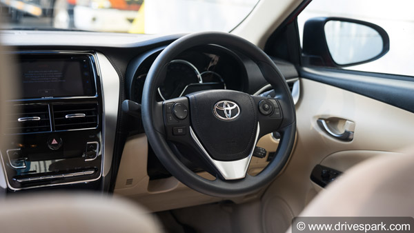 Toyota Yaris Facelift Launching Soon: Features Dual-Tone Colour, Diamond Alloy Wheels