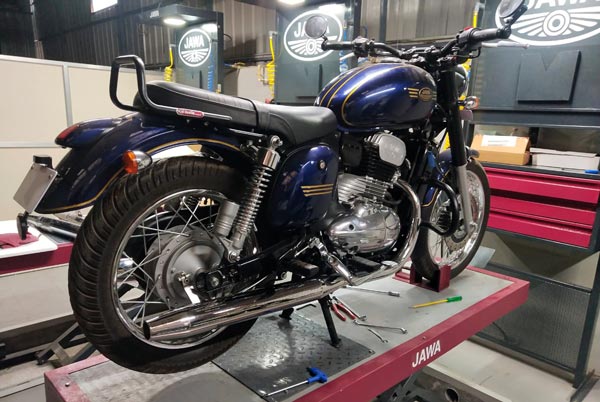 Red Rooster Performance Launches Aftermarket Exhausts For Jawa Motorcycles: Details & Prices