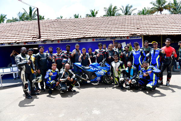 Suzuki Gixxer Cup Endurance Race 2019: New 250cc Race Bikes Used For The First Time Suzuki Gixxer Cup Endurance Race 2019: New 250cc Race Bikes Used For The First Time