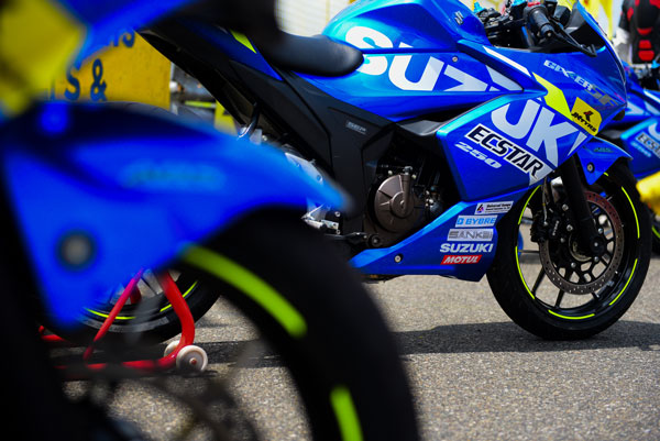 Suzuki Gixxer Cup Endurance Race 2019: New 250cc Race Bikes Used For The First Time Suzuki Gixxer Cup Endurance Race 2019: New 250cc Race Bikes Used For The First Time