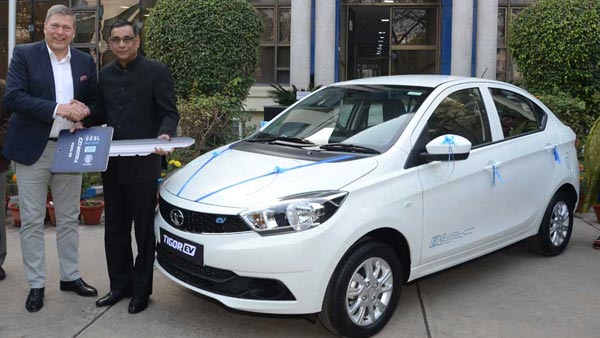 Electric Vehicles Are The Solution To India’s Pollution And Safety Problems: Bajaj Auto