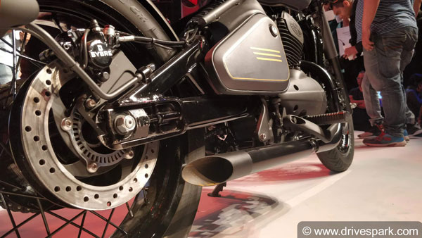 Jawa Perak Top Things To Know: Top Speed, Mileage, Seat Height, Bookings, Deliveries & More Details