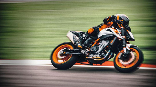 KTM 890 Duke R Unveiled At EICMA 2019: A More Powerful Middle-Weight Offering From KTM