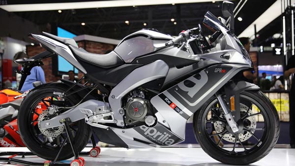 Piaggio Plans To Enter Middleweight Motorcycle Segment: Wants Piece Of RE’s Market Share1