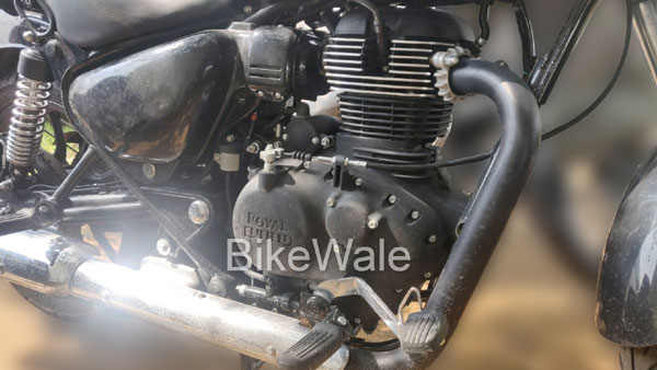 Spy Pics: 2020 Royal Enfield Thunderbird X Spotted Testing