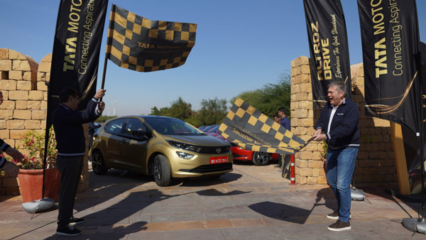 Tata Altroz Revealed: Specs, Features, Design, Launch Date, Bookings & Other Details