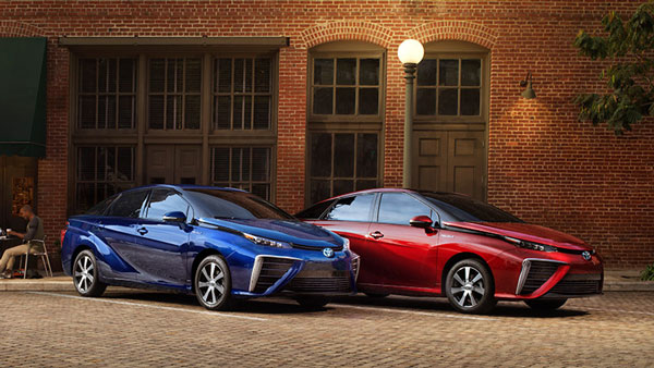 Fuel Cell Electric Vehicles Are The Future Say EV Manufacturers: Tesla Says No