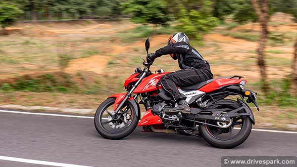 TVS Apache RTR 160 4V BS-6 First Ride Review: Performance, Top Speed, Features & Details