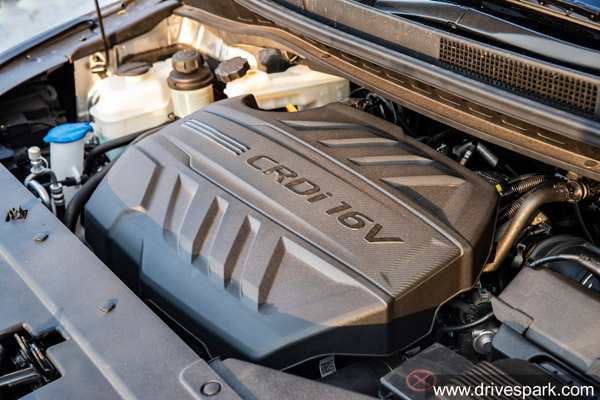 Kia Carnival MPV Review (First Drive) Driving Impressions, Handling, Performance, Features, Specs & More Kia Carnival MPV Review (First Drive) Driving Impressions, Handling, Performance, Features, Specs & More