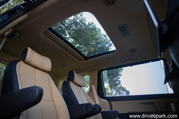 Kia Carnival MPV Review (First Drive) Driving Impressions, Handling, Performance, Features, Specs & More Kia Carnival MPV Review (First Drive) Driving Impressions, Handling, Performance, Features, Specs & More