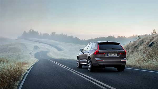 Spy Pics: Volvo XC60 BS6 Model Spotted Testing For The First Time In India