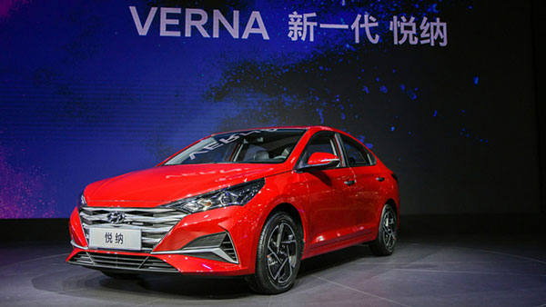 Hyundai Verna Facelift Model Unveiled In Russia: India Bound Later This Year Hyundai Verna Facelift Model Unveiled In Russia: India Bound Later This Year