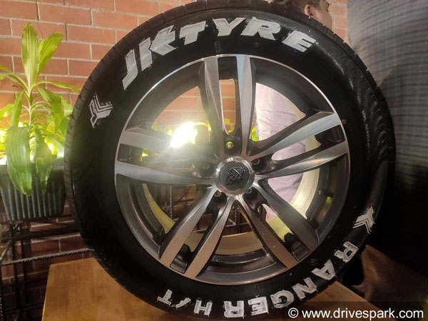 JK Tyre Unveils Smart Tyre: Features Pressure Monitoring System, GPS And More