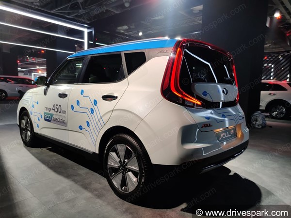 Electric Cars At Auto Expo 2020: Mahindra eKUV100, eXUV300, Renault K-ZE, MG Marvel X, Kia Soul EV & More Electric Cars At Auto Expo 2020: Mahindra eKUV100, eXUV300, Renault K-ZE, MG Marvel X, Kia Soul EV & More