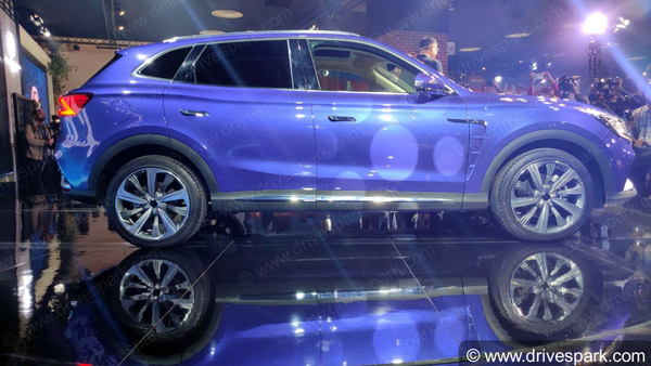 Auto Expo 2020: MG Marvel X Electric SUV Unveiled - Showcasing Their Autonomous Driving Technology To India