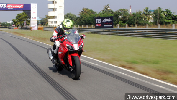 TVS Apache RR310 BS6 Review (First Ride): Performance, Riding Impressions, Handling, Features & Other Updates