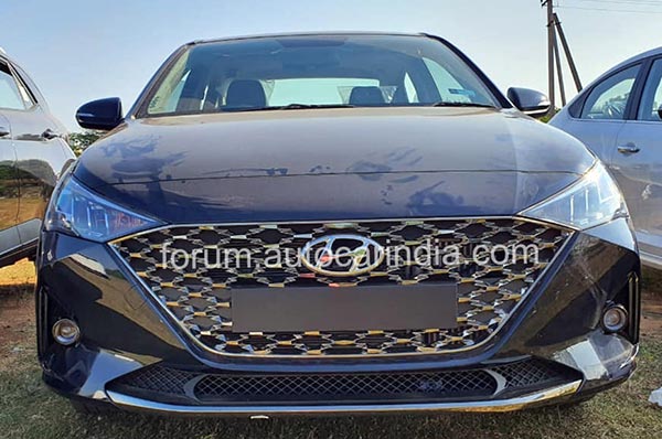 Spy Pics: Hyundai Verna Facelift Spotted Revealing New Exterior & Interior Changes