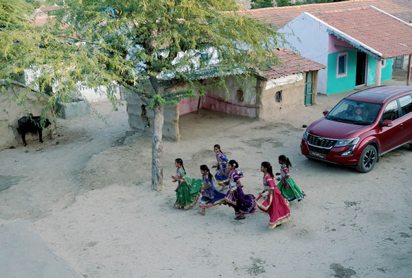 Xplore With XUV500: A Journey To Discover Gujarat & Its Different Colors With The Mahindra XUV500