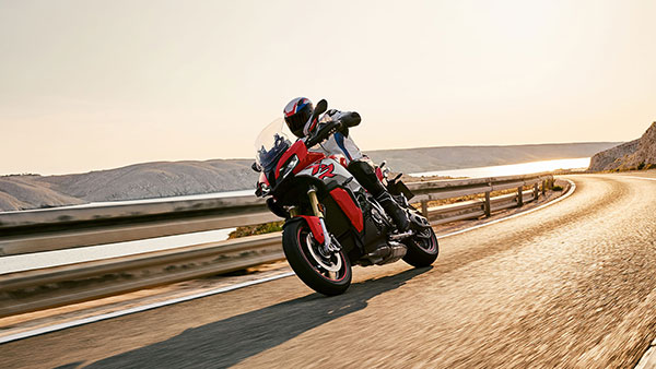 BMW Motorrad To Launch The 2020 BMW F 900 XR And S 1000 XR Soon In India