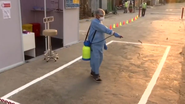 Delhi Gets India's First COVID-19 Drive-Through Sample Collection Facility