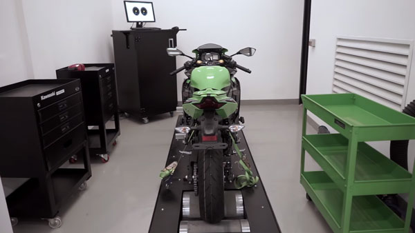 Kawasaki ZX-25R Redlines At 17,000rpm Over A Dyno Run: Video And Details