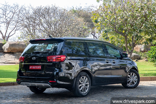 Kia Carnival Sales Cross 3,000 Units: Milestone Achieved In Three Months Of Launch