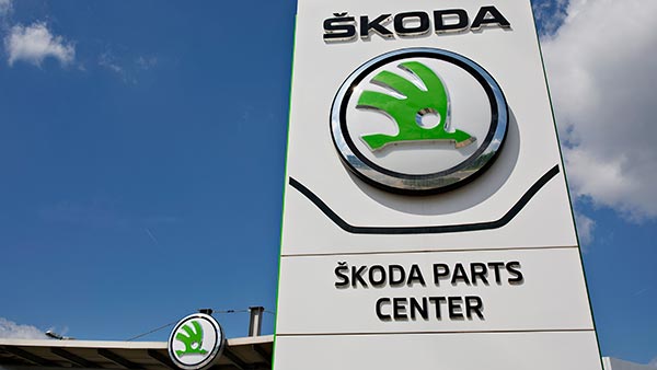 Skoda Parts Center Continues To Operate Three Shifts During Covid-19 Pandemic