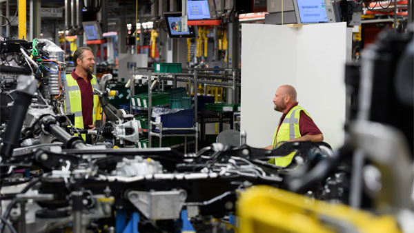 First Range Rover Under Social Distancing Measures Leaves The Production Line